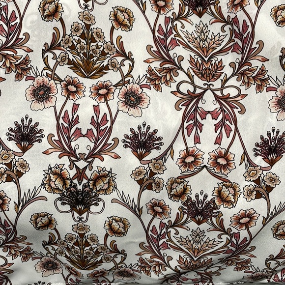 Worthington Floral Short Sleeve Blouse - Picture 6 of 6